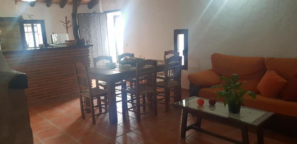 Cortijo El Pajar Guest House Ел Гастор Екстериор снимка